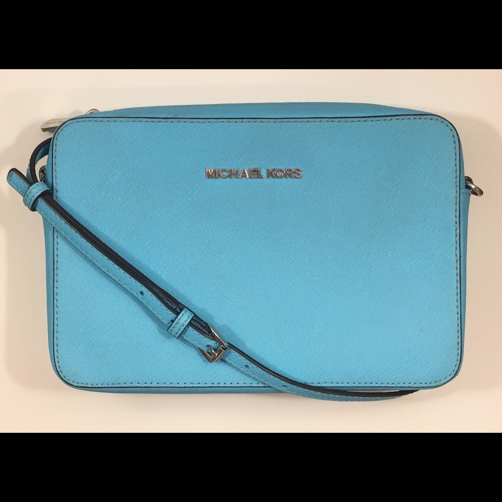 Michael Kors Jet Set Travel Crossbody